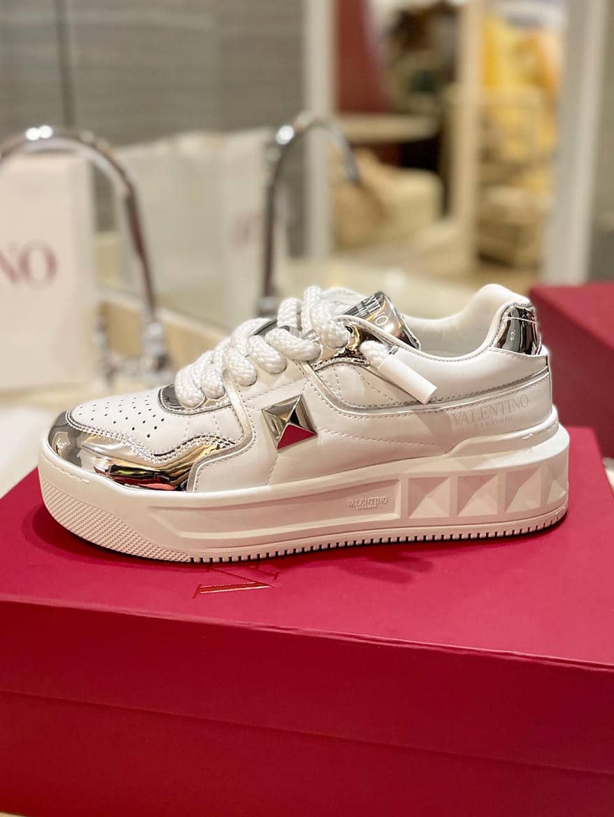 Valentino Sneaker 11-8